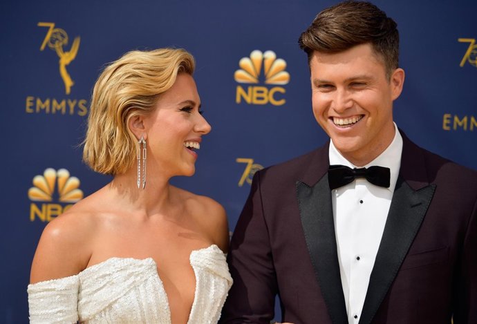 Scarlett Johansson y Colin Jost