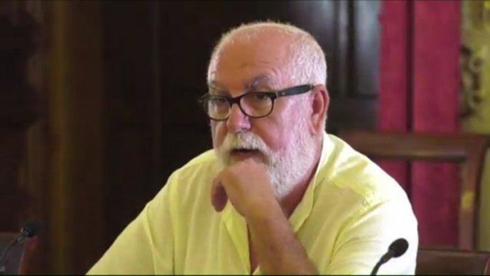 El diputado provincial de IU, Antonio Alba