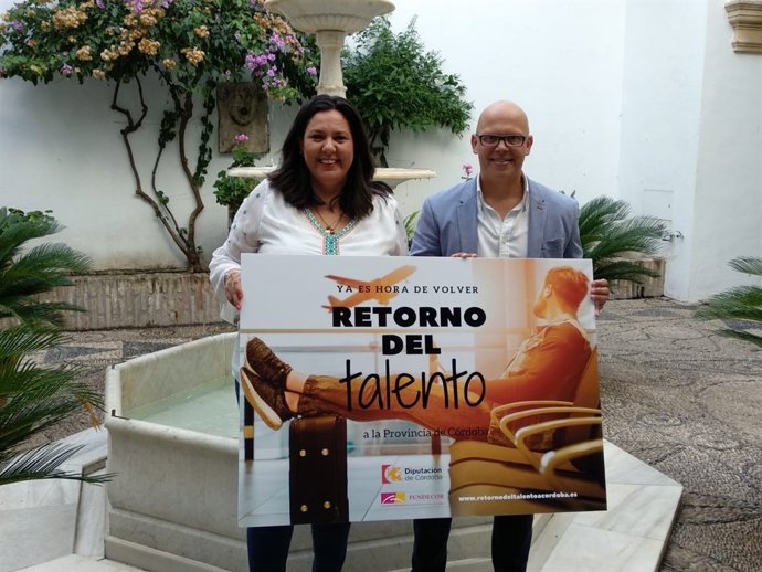 Amo y Linares presentan 'Retorno de Talento'