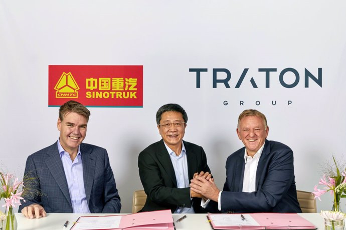 Firma del acuerdo de colaboración entre Traton y Sinotruk