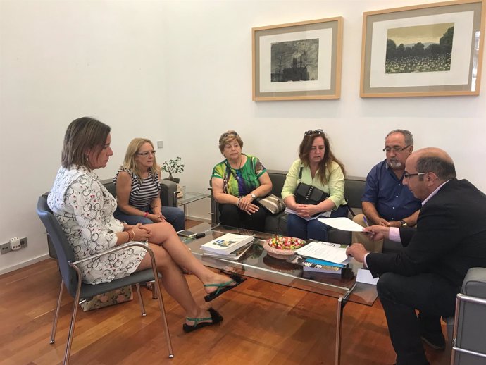 Castañón preside la reunión sobre FEVE 18-9-2018