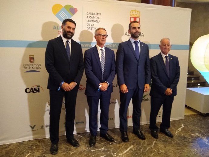 Almería se presenta como candidata a Capital de la Gastronomía