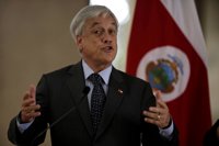 Piñera espera que la Iglesia Católica de Chile supere los "tiempos oscuros" tras los casos de abusos sexuales