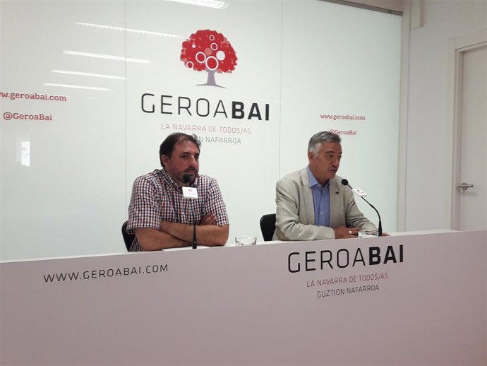 Unai Hualde y Koldo Martínez, parlamentarios de Geroa Bai.