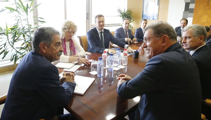 Reunión Gobierno de Cantabria y Solvay