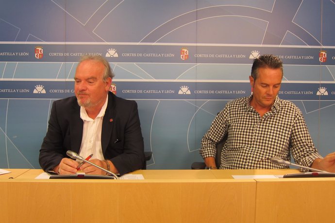 Martín y González en la sala de prensa de las Cortes 19/9/2018               