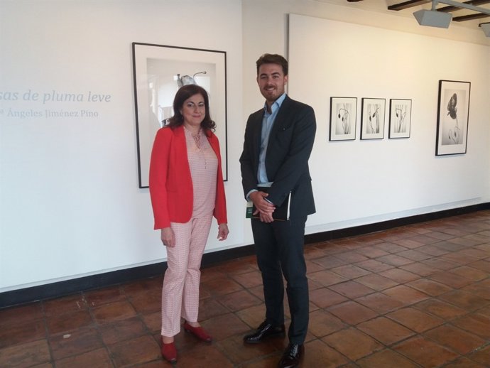 Presentación de la muestra  'Musas de pluma leve'