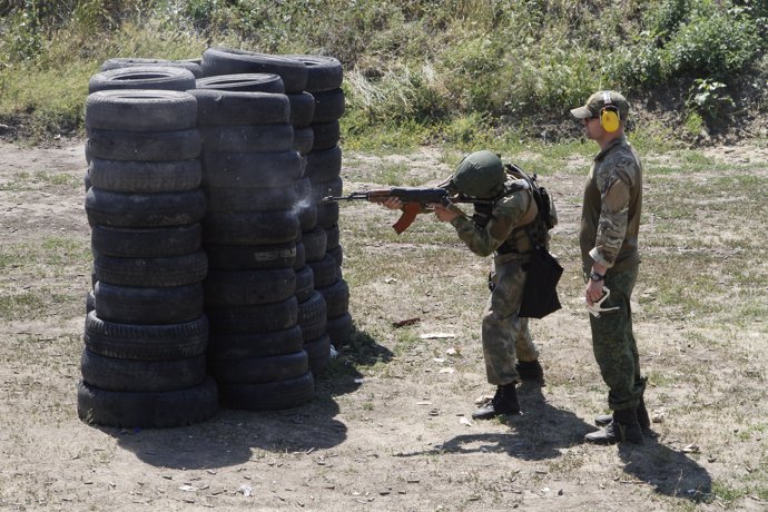 Miembros de las fuerzas separatistas en Lugansk