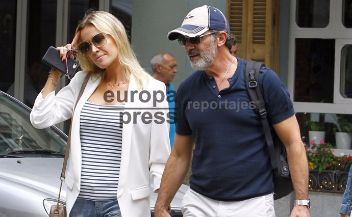 ANTONIO BANDERAS Y NICOLE KIMPEL 