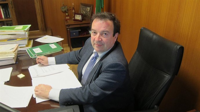 Luis Fernández Arévalo.