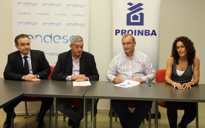 Endesa y Proinba firman un convenio de colaboración