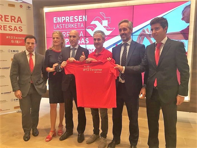 Martín Fiz presenta la Carrera de las Empresas de Bilbao de Banco Santander