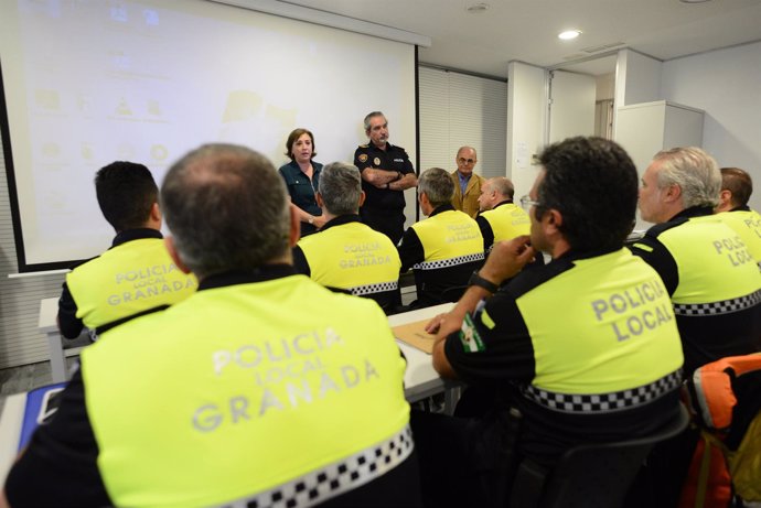 Curso a policías locales de la provincia de Granada