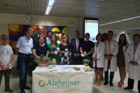 La consejera de Salud señala que la Junta desarrolla con las asociaciones andaluzas una estrategia ante el Alzheimer