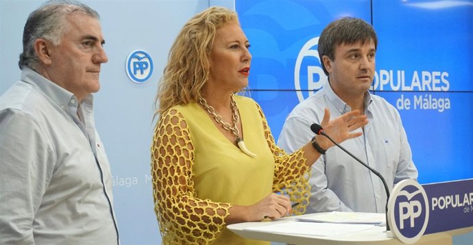Carolina España PP marmolejo y avelino barrionuevo diputados senadores málaga