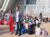 La escuela del siglo XXI ha de lograr que el aprendizaje sea para los alumnos un "aliciente"