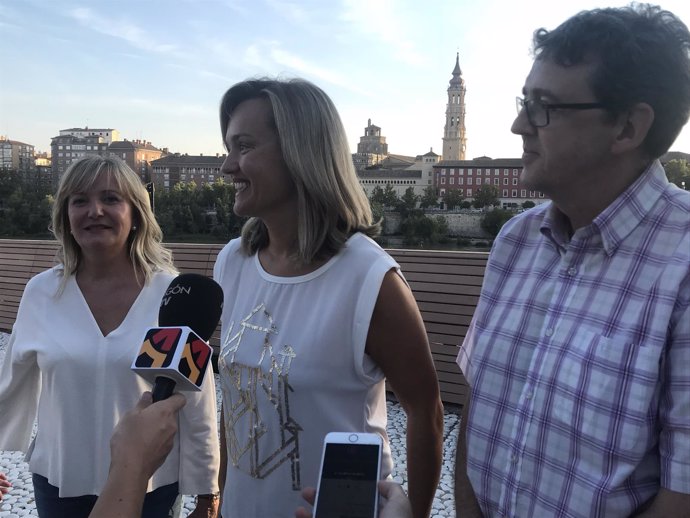 Pilar Alegría ha cerrado la campaña de primarias en el Balcón de San Lázaro. 