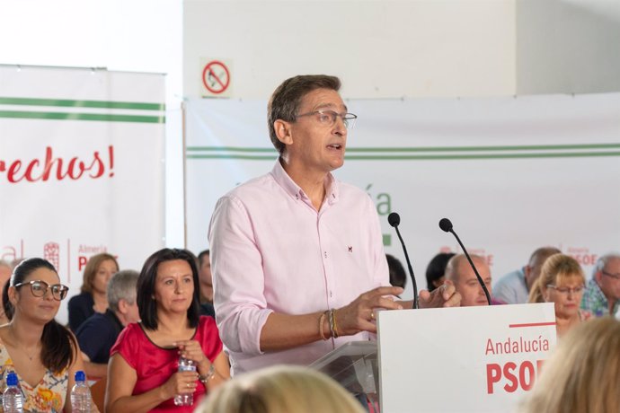 José Luis Sánchez Teruel interviene en el Comité Provincial del PSOE de Almería