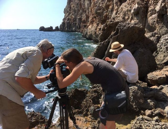 Turistas rodando una película en Mallorca