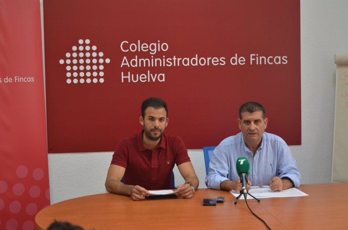 Responsables del Colegio de Administradores de Fincas de Huelva. 