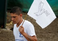 Víctimas de abusos sexuales durante el conflicto hablan abiertamente tras el acuerdo de paz en Colombia