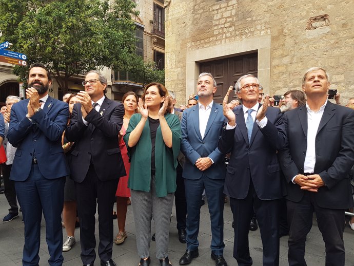 Roger Torrent, Quim Torra, Ada Colau, Jaume Collboni, Xavier Trias i Alberto Fer