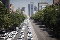 El taxi denuncia ante la CMNC la "huelga a la japonesa" de Uber y Cabify con sus servicios gratis