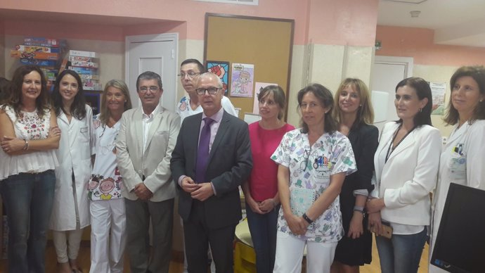Visita de delegados de la Junta a aulas hospitalarias en Jerez