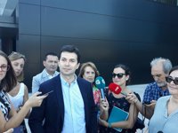 Gonzalo Caballero ve "hondamente negativa" la actual legislatura con Feijóo y le acusa de hacer una "gestión nefasta"