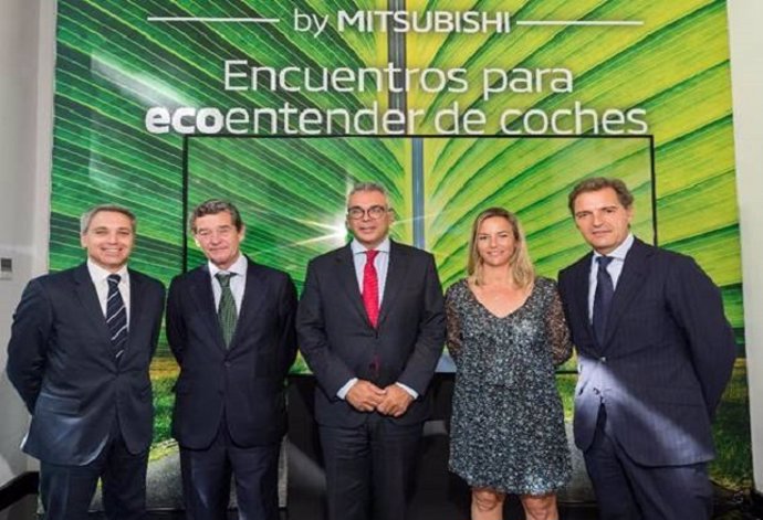 Mitsubishi inaugura el espacio EcoLab