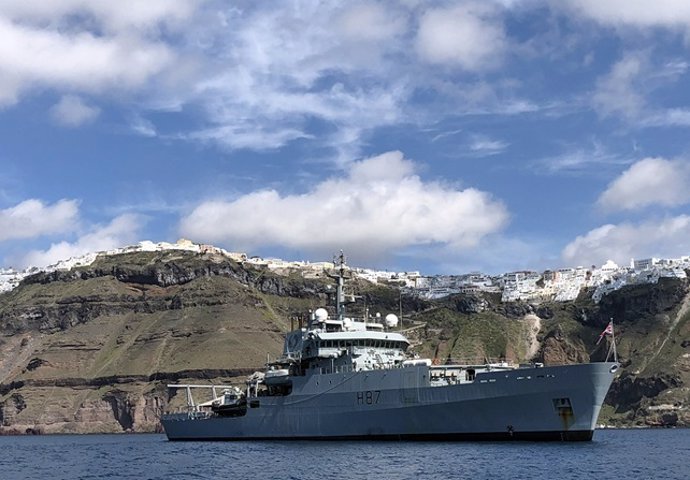 El HMS 'Echo' en Chipre