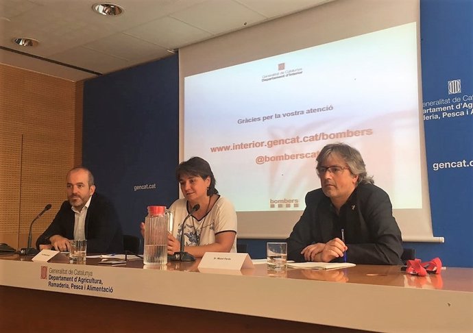 Marc Costa (Agents Rurals), Montse Barniol (Ecosistemas) y Manel Pardo (Bombers)