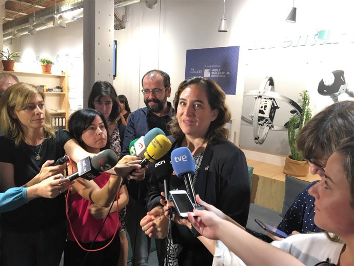 L'alcaldessa de Barcelona,  Ada Colau