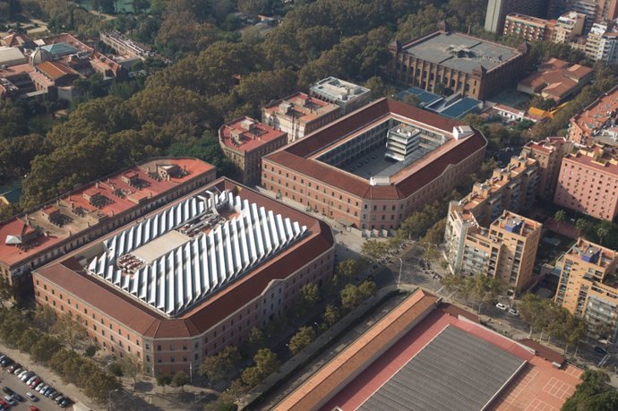 Universidad Pompeu Fabra de Barcelona desde el aire