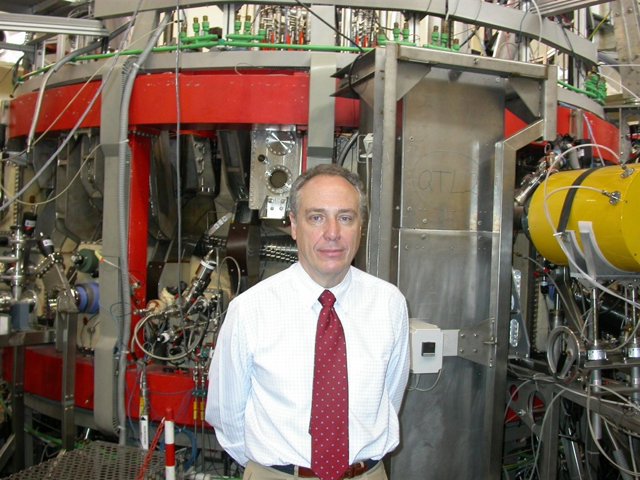 El director del CIEMAT, Carlos Alejandre