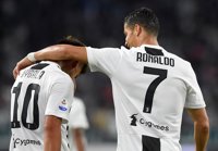La Juventus vence al Bolonia (2-0) y mantiene el liderato