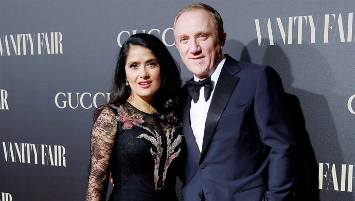 SALMA HAYEK CON SU MARIDO