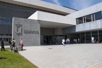 Profesores de la URJC estudian demandar a la universidad por los perjuicios que están sufriendo por el caso máster