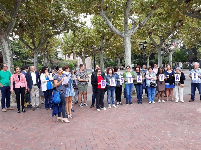 Concentración Plataforma 8 de marzo en Logroño