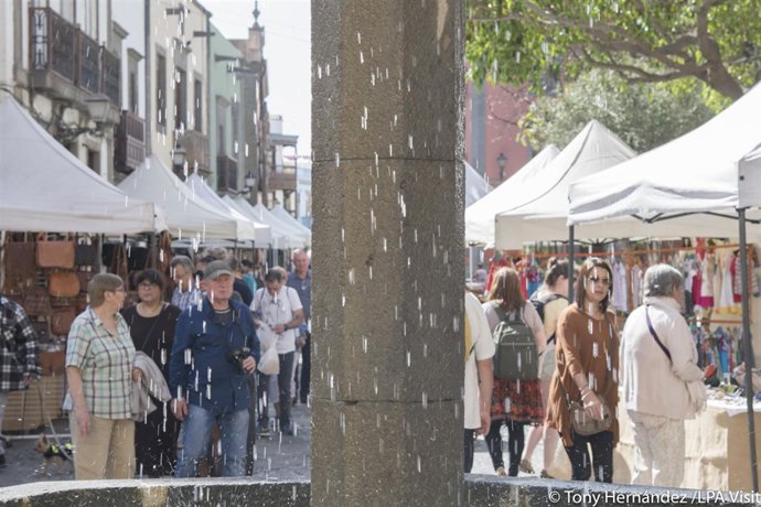 Turistas en el Barrio de Vegueta de Las Palmas de Gran Canaria