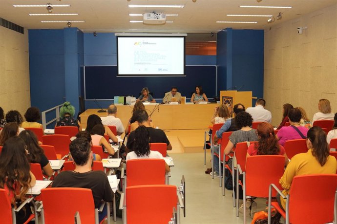 Vicente Guzmán inaugura el encuentro 'Mil formas de mirar y hacer'