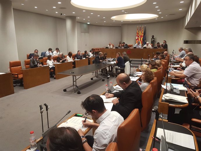 Pleno de la Diputación de Barcelona de septiembre