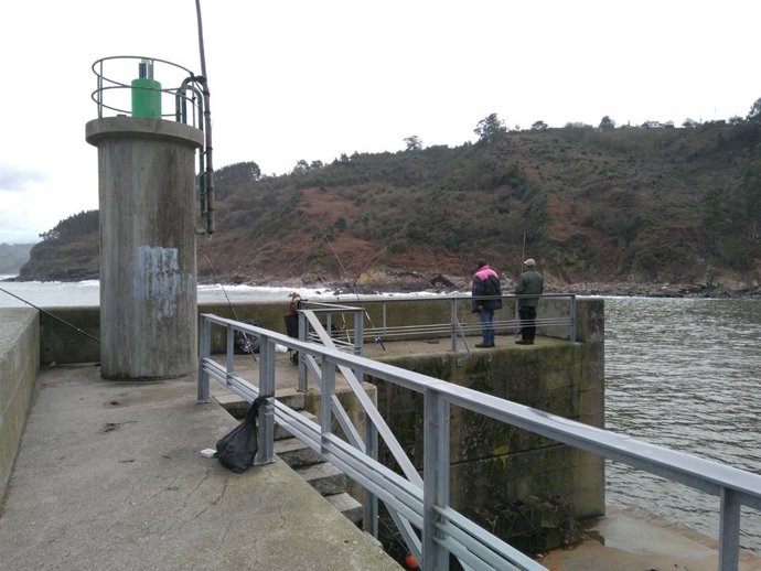 Tazones, pesca, pescar, barco, pescador, puerto, mar cantábrico, turismo rural