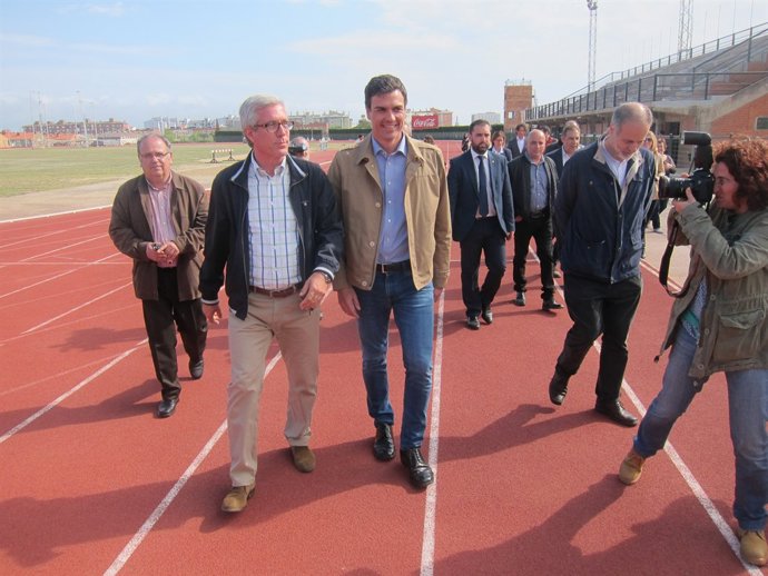 Josep Fèlix Ballesteros i Pedro Sánchez en una imatge d'arxiu.