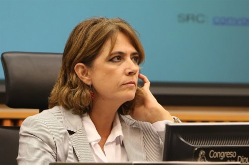 La ministra de Justicia Dolores Delgado presenta un libro en el Congreso