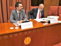 El letrado mayor del Parlament avala la propuesta de JxCat y ERC sobre diputados suspendidos