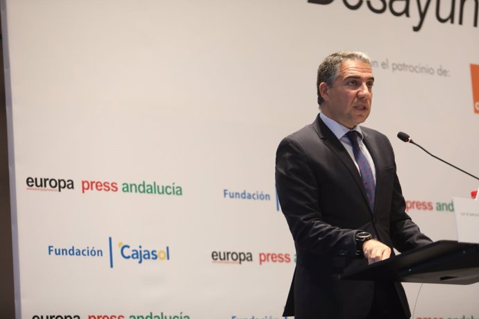 El presidente de la Diputación y del PP de Málaga, Elías Bendodo
