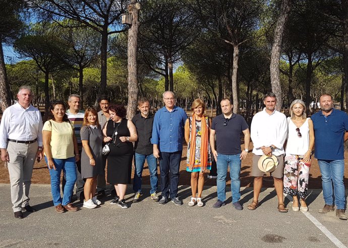 Los grupos del Parlamento realizan una visita a Doñana.