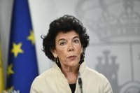 El Gobierno defiende al "ejemplar" ministro Duque y asegura que el Ejecutivo de Sánchez "es un equipo de granito"