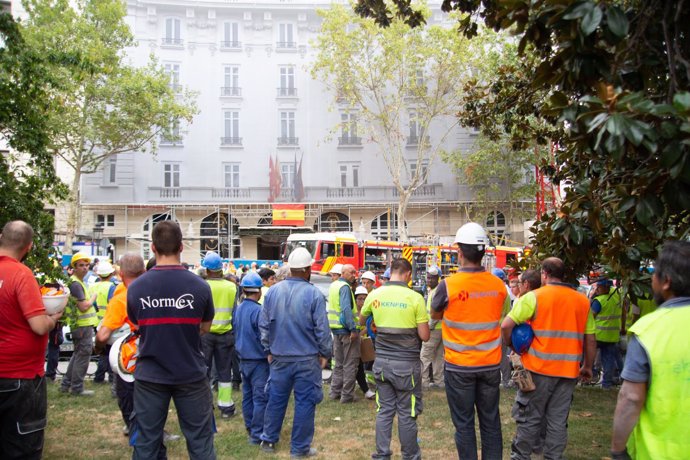 Se derrumba un andamio en las obras del hotel Ritz de Madrid